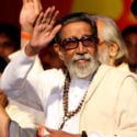 BCCI should be whipped for inviting Pakistan : Bal Thackeray